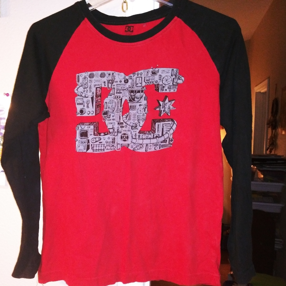 Girls Ling Sleeve DC Shirt